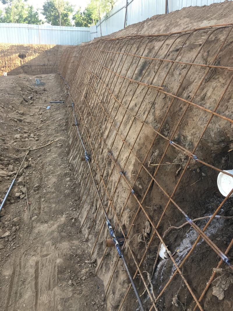 洛阳廛河回族区边坡加固